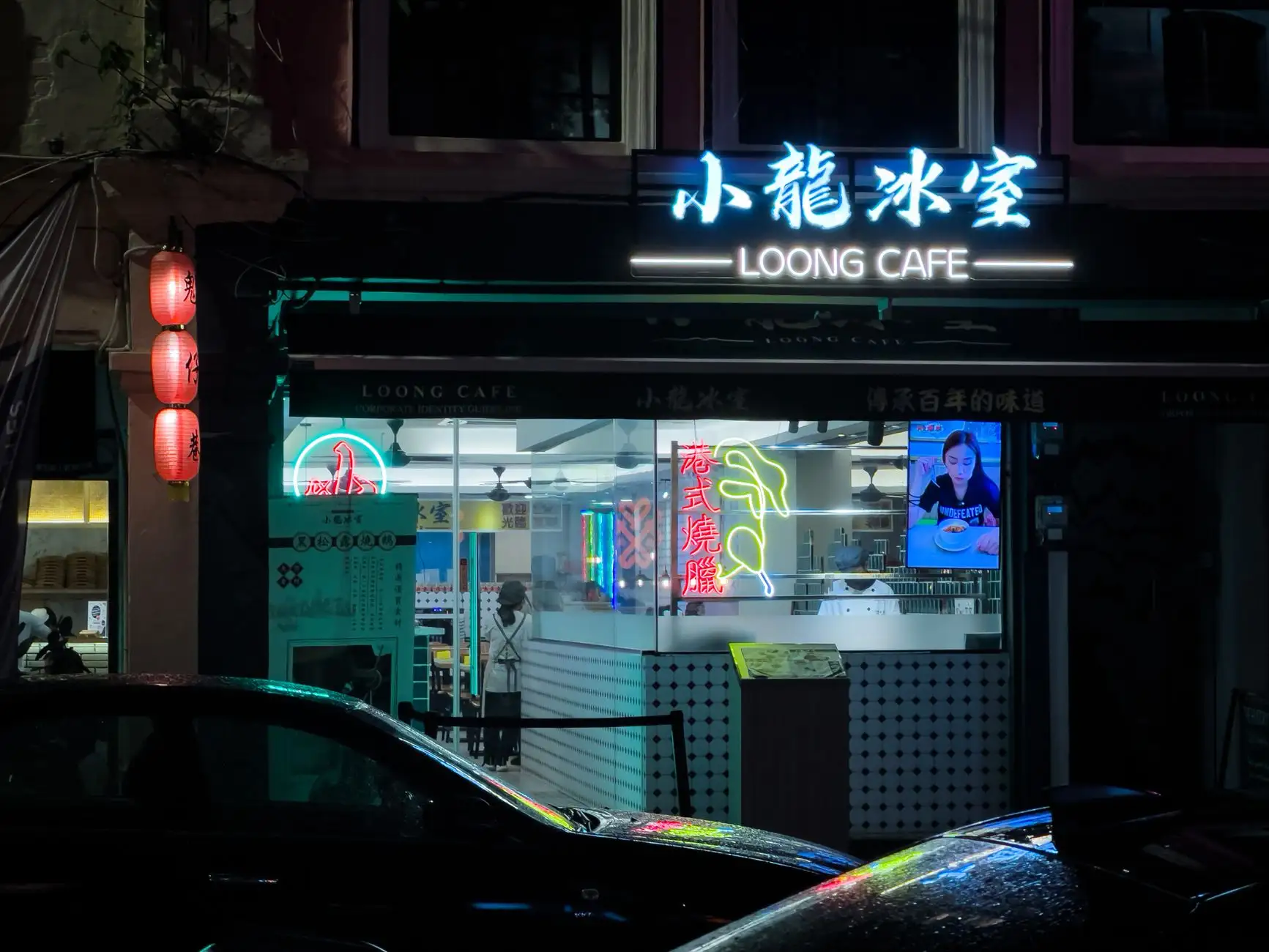 展架制作工艺对比:铝合金与木质结构在展会搭建中的优劣解析