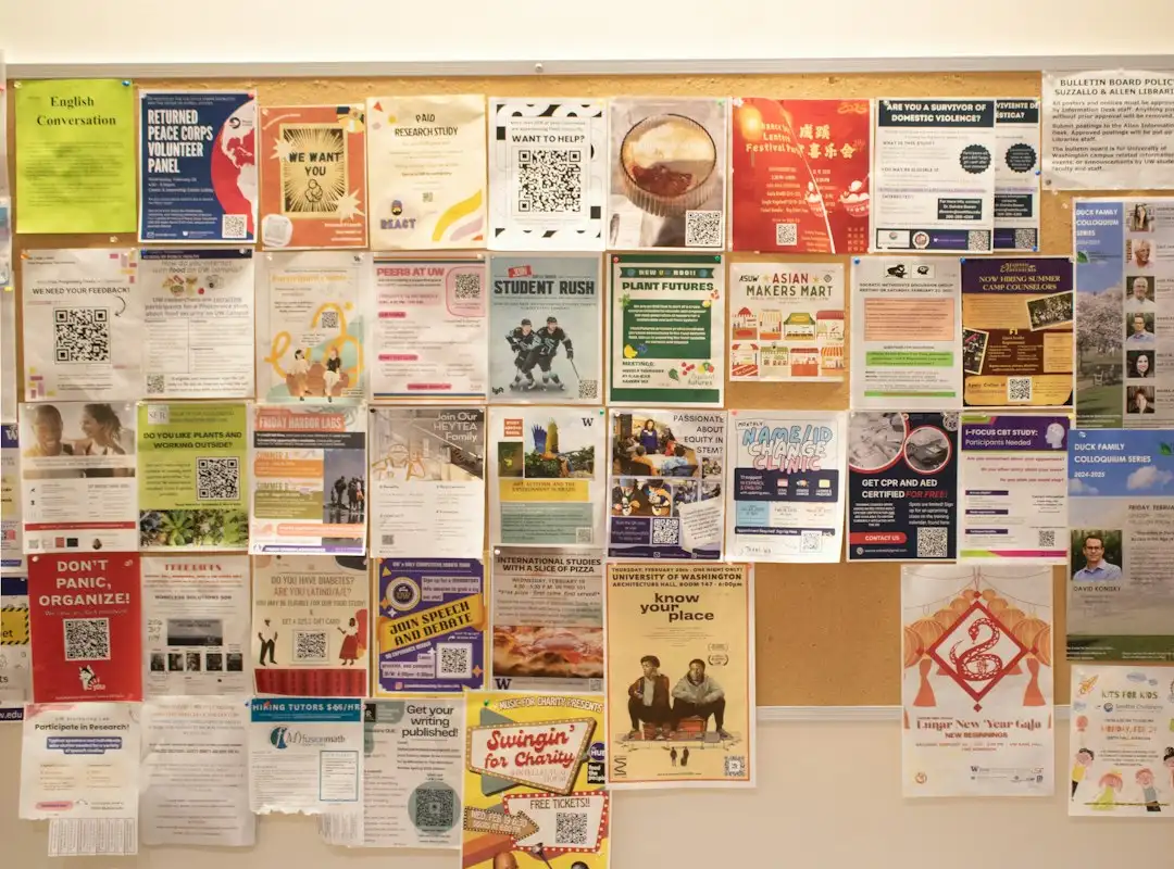 上海展台搭建公司解析：展架制作材料与展板工艺如何影响展示效果正文配图 2